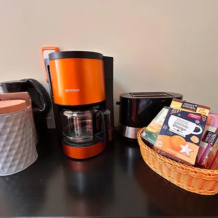 Oase Im Suedosten Leipzigs - Stilvolle & Ruhige - Parkplatz Inklusive! *