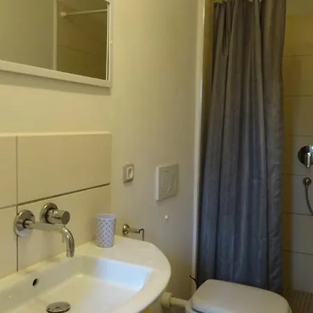 Apartament Senfbude - Stilvolle & Ruhige - Parkplatz Inklusive! *