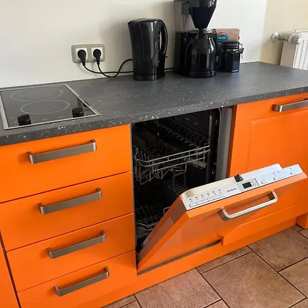 Oase Im Suedosten Leipzigs - Stilvolle & Ruhige - Parkplatz Inklusive! *